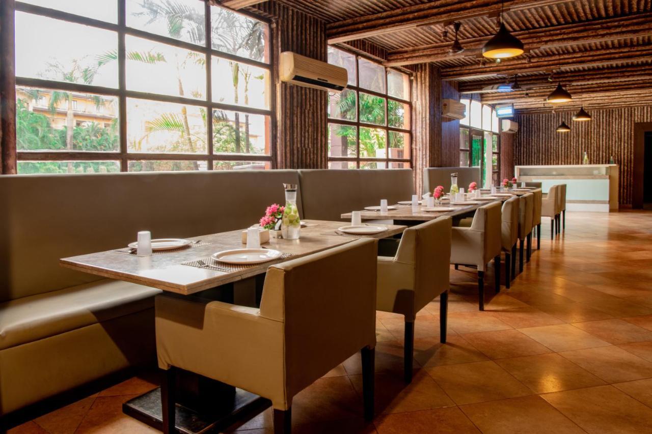 Discover Resorts - Karjat Buitenkant foto