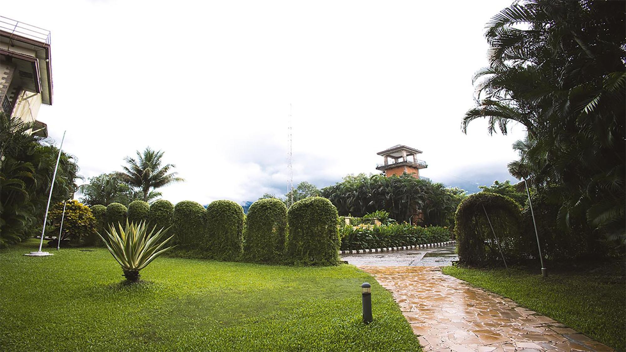 Discover Resorts - Karjat Buitenkant foto